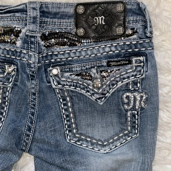 Miss Me Cut-Off 11” Denim Shorts, Size 29 - Picture 6 of 12